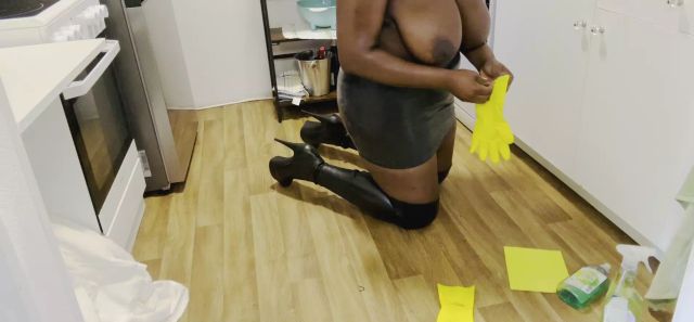 Die Putzfee aus LATEX