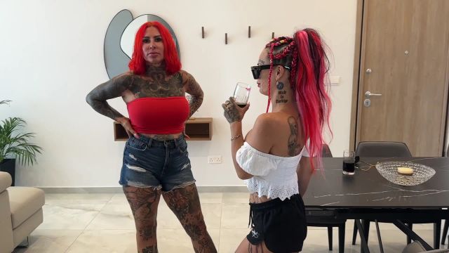 AO SexTouristin Cat Coxx & Hümeyra Ophelia Pervers unterwegs