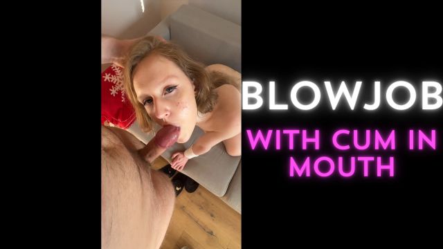 Blowjob aus der POV-Perspektive mit Sperma im Mund