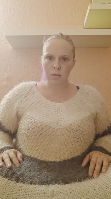 Na Baby Eine Kleine Wixx Pussy ??