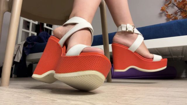 Platform shoes